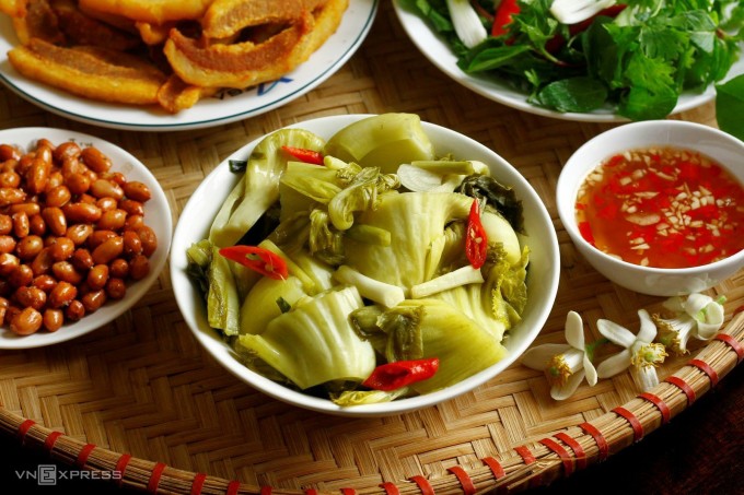 Món ăn dễ tích trữ mùa mưa bão - 4