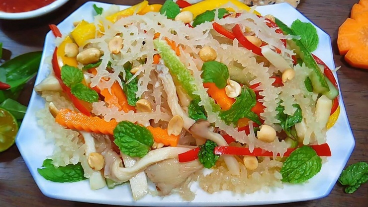 Gỏi rong sụn chay