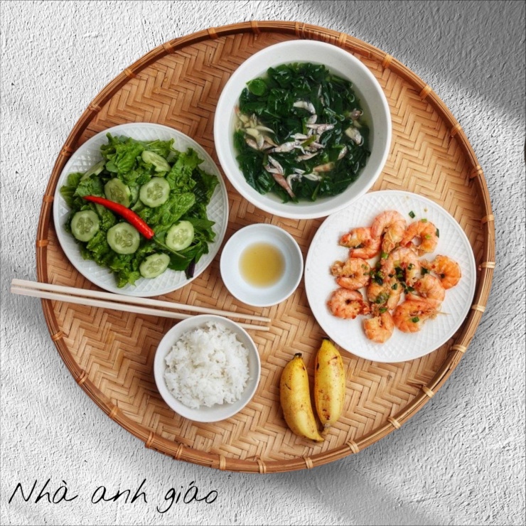 Gợi ý mâm cơm ngon đơn giản của anh Minh.