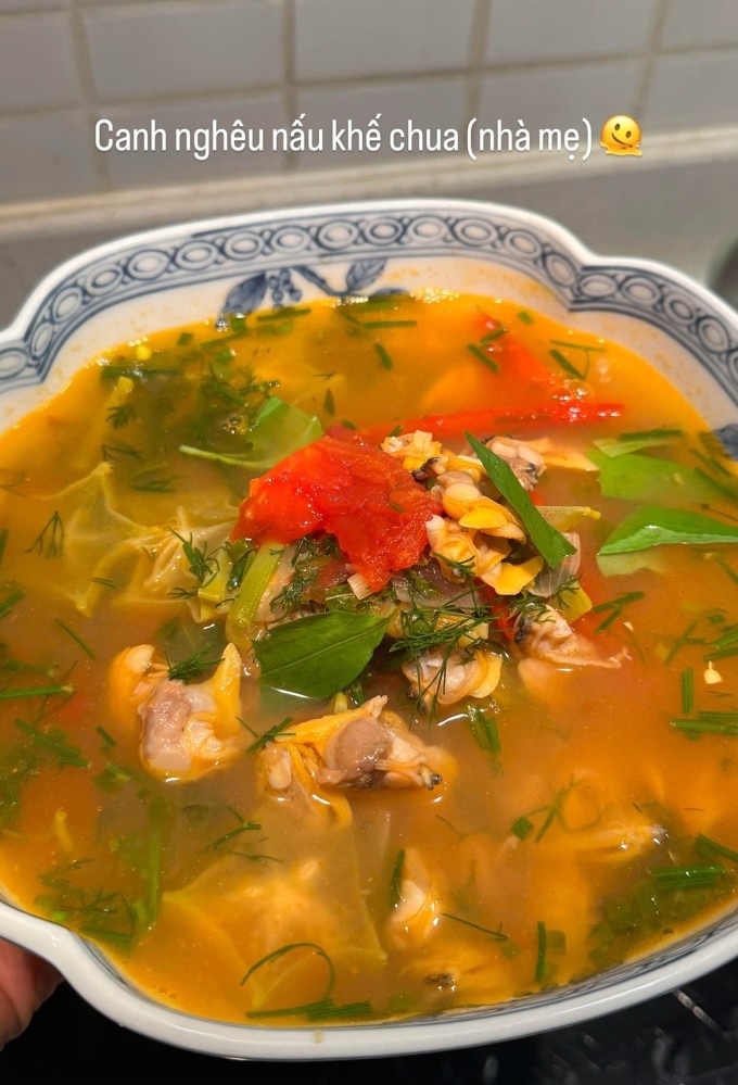 Khám Phá Canh Nghêu Nấu Khế Chua