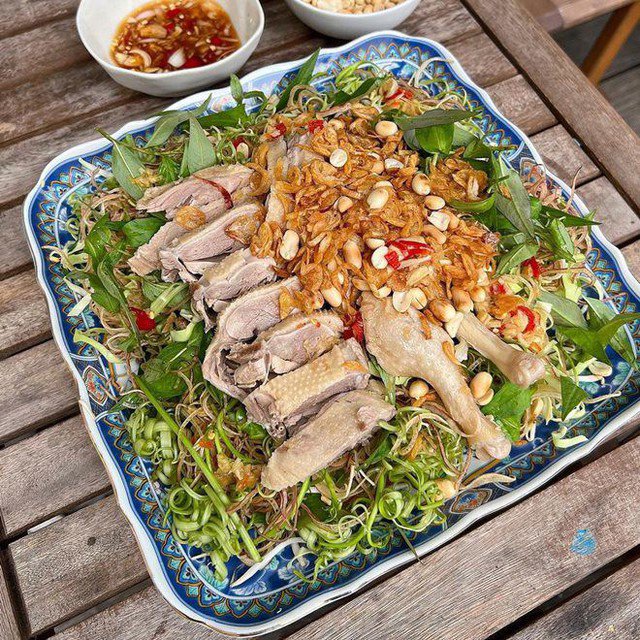 Làm Gỏi Vịt Rau Muống Bào