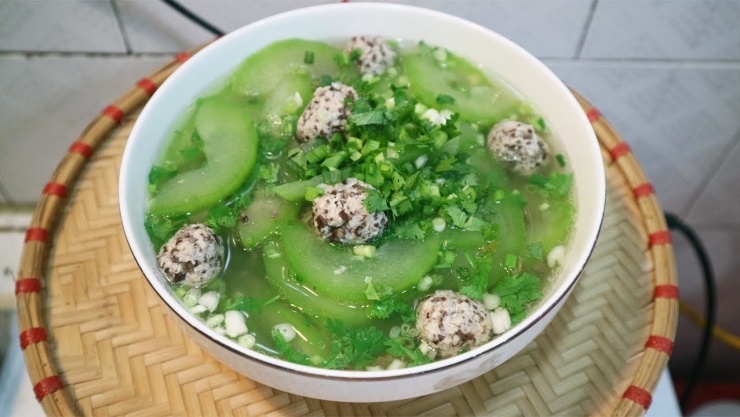 Canh Bí Đao Nấu Mọc