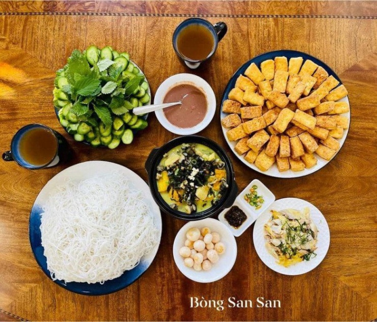 Mâm cơm Việt giản dị đầy bất ngờ của nữ diễn viên nổi tiếng giữa trời Tây - 6