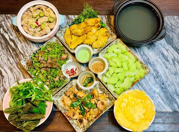 Mâm cơm Việt giản dị đầy bất ngờ của nữ diễn viên nổi tiếng giữa trời Tây - 11