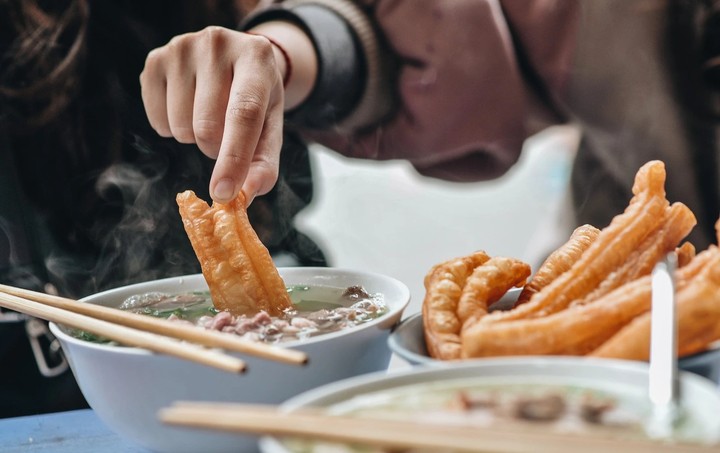 Có Nên Thêm Quẩy Khi Ăn Phở? Câu Chuyện Đằng Sau Thói Quen Đặc Biệt Này - 6