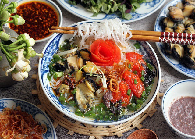 Bún ốc - món ngon Hà Nội trứ danh