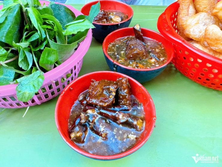 Chân sam chua ngọt hấp dẫn