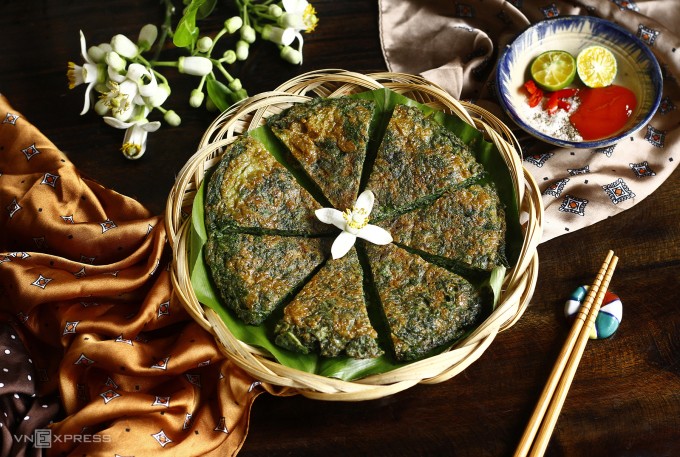 3 món ăn ngon từ rau ngải cứu - 4