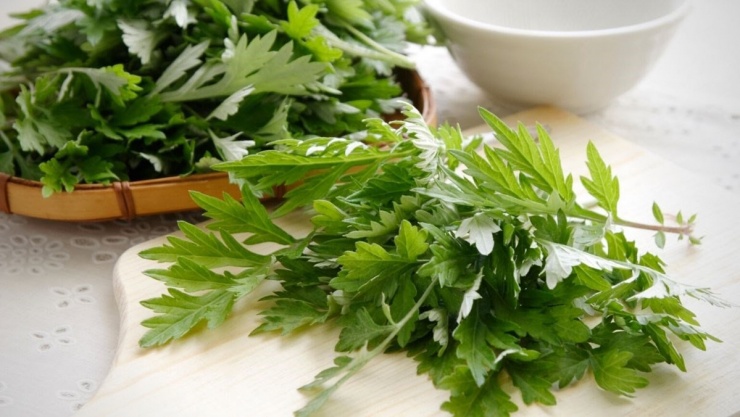 3 món ăn ngon từ rau ngải cứu - 3