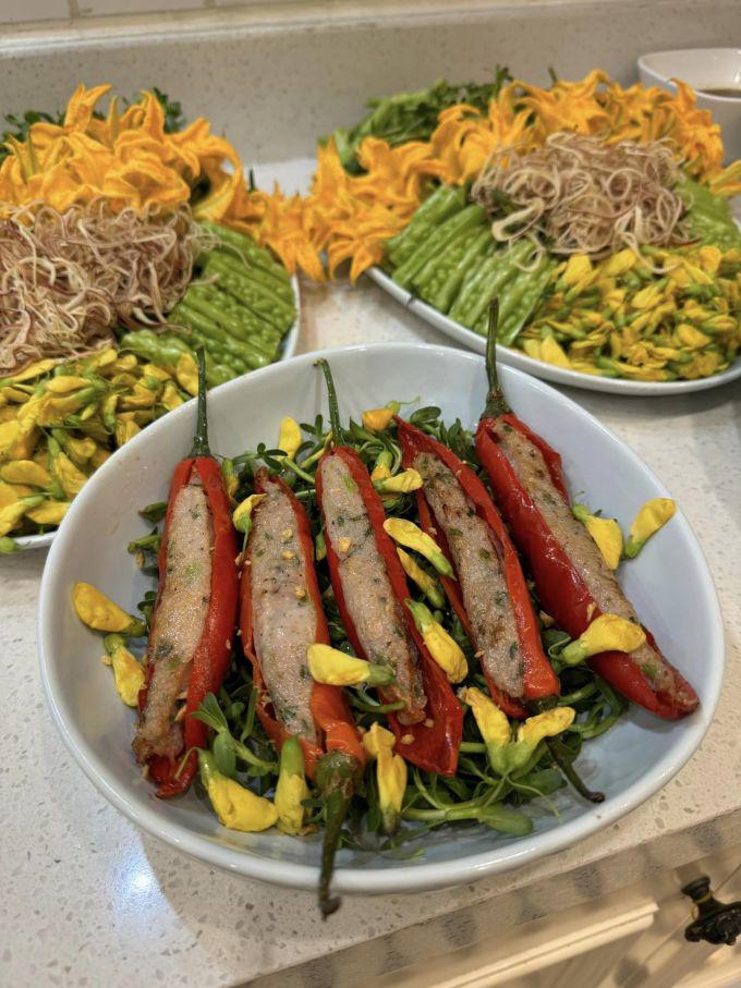 Tăng Thanh Hà Trổ Tài Nấu Ăn Với Món Cao Lầu Trứ Danh - 14