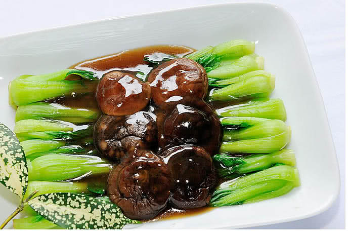 Loại rau rẻ tiền nhưng giàu canxi, đang được ưa chuộng tại chợ Việt, chế biến thành nhiều món ngon - 3