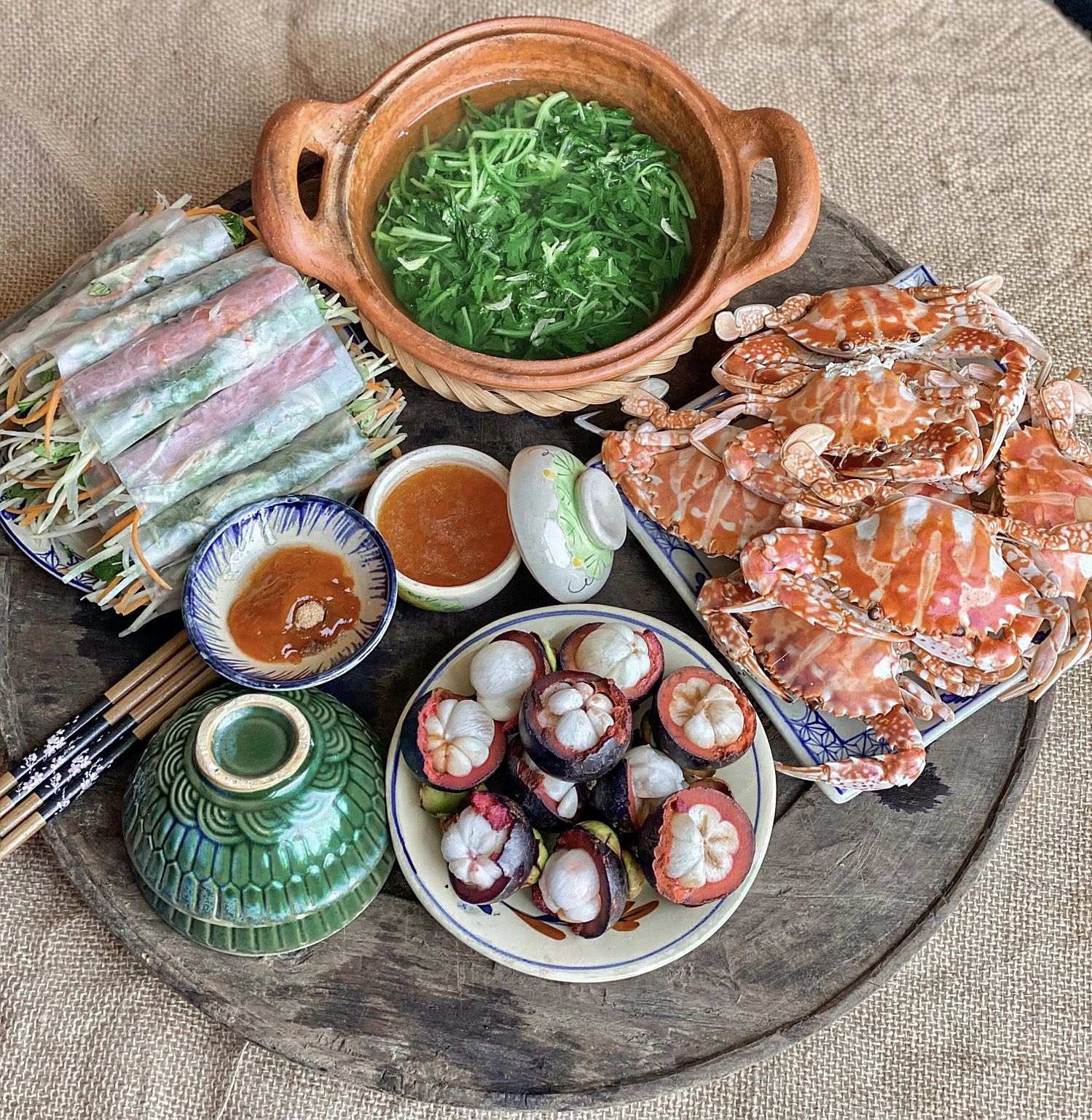 Ghẹ hấp - Canh cải nấu tép - Nem chua cuốn