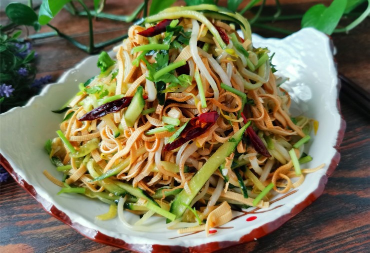 7 món ăn từ giá đỗ vừa tốt cho quý ông, vừa thích hợp cho ngày nóng - 2