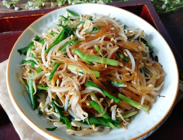 7 món ăn từ giá đỗ vừa tốt cho quý ông, vừa thích hợp cho ngày nóng - 4