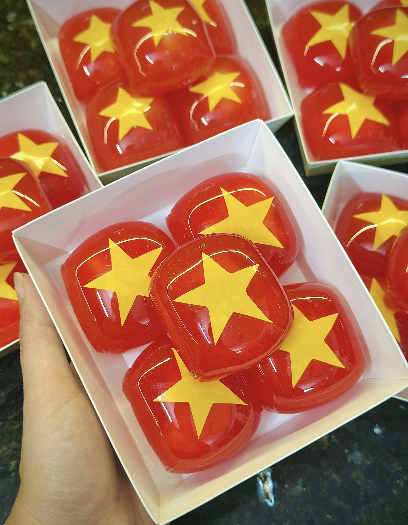 Hình ảnh bánh xu xê yêu nước