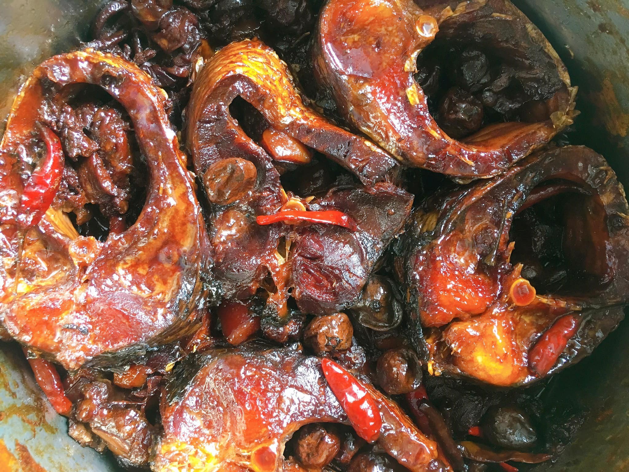 Công thức kho cá thơm ngon, hấp dẫn cho những ngày lạnh - 1