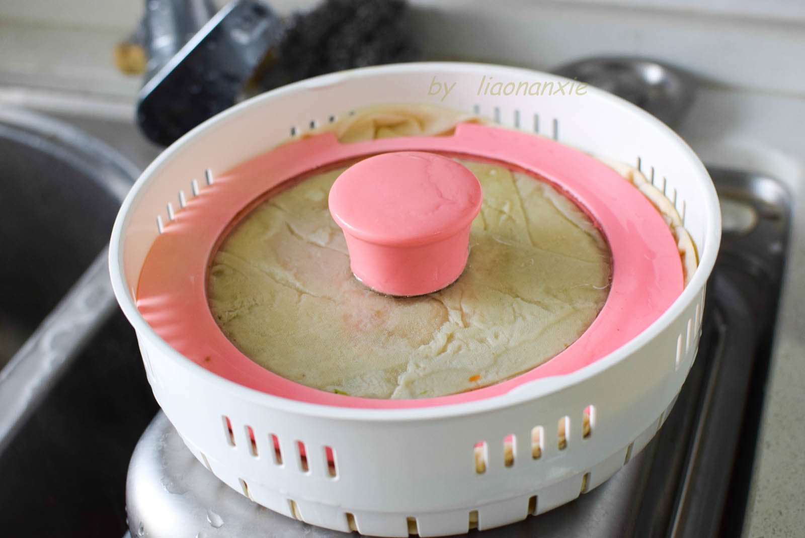 Sau 30 phút – 1 giờ, tháo vải ra.