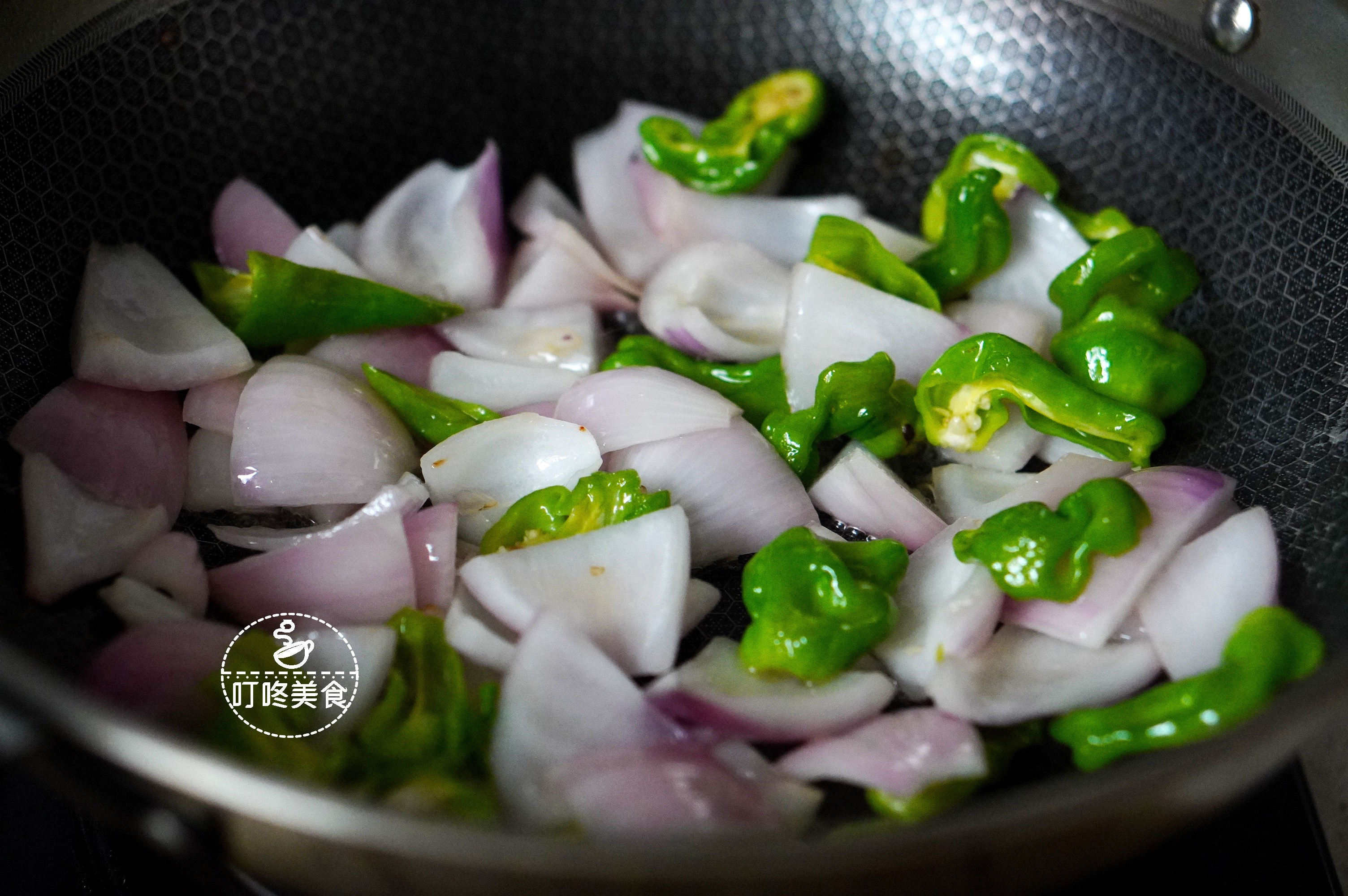 Gan heo xào ớt xanh, món ăn tuyệt vời - 4