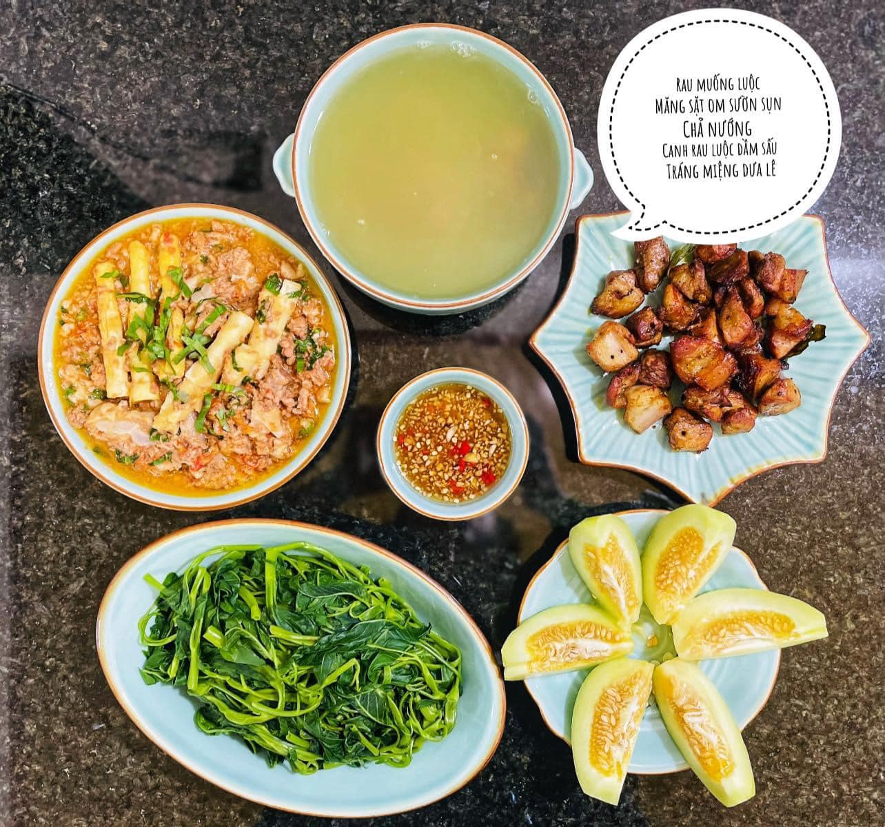 Chả nướng - Măng sặt om sườn - Rau muống luộc