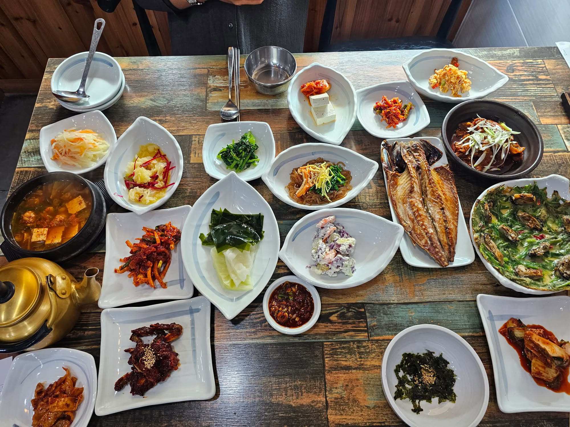 Mâm cơm truyền thống Hàn Quốc